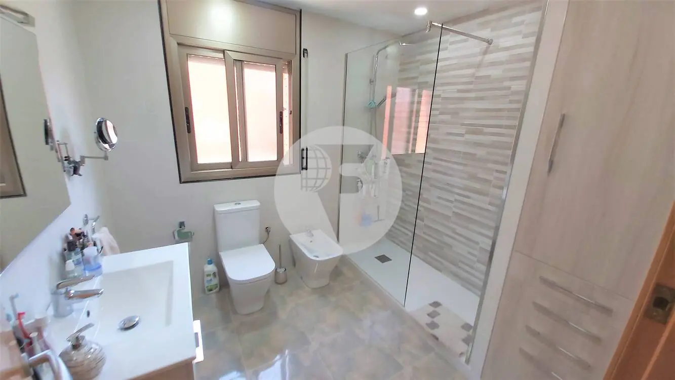Charming 189 m² house in the picturesque area of Can Parellada, Terrassa 26