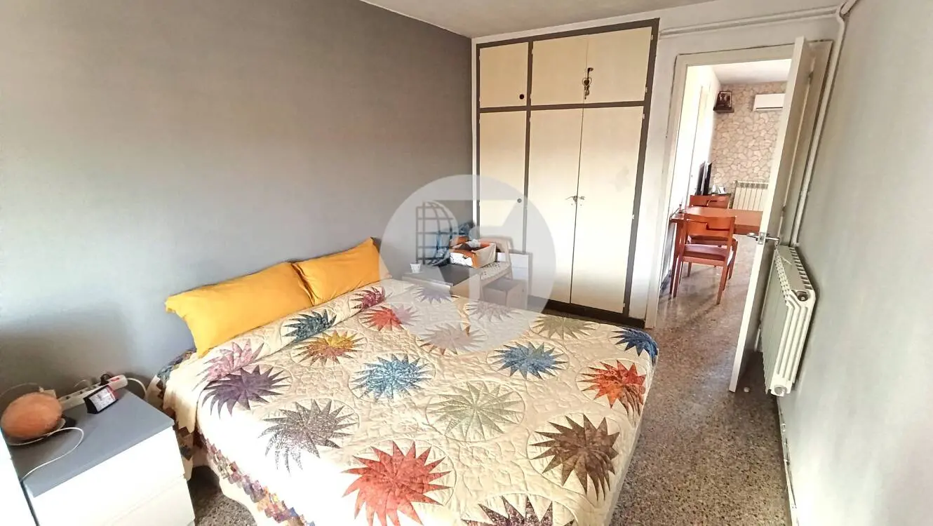 Ático exclusivo con terrazas y vistas a Montserrat en Terrassa - imagen 15