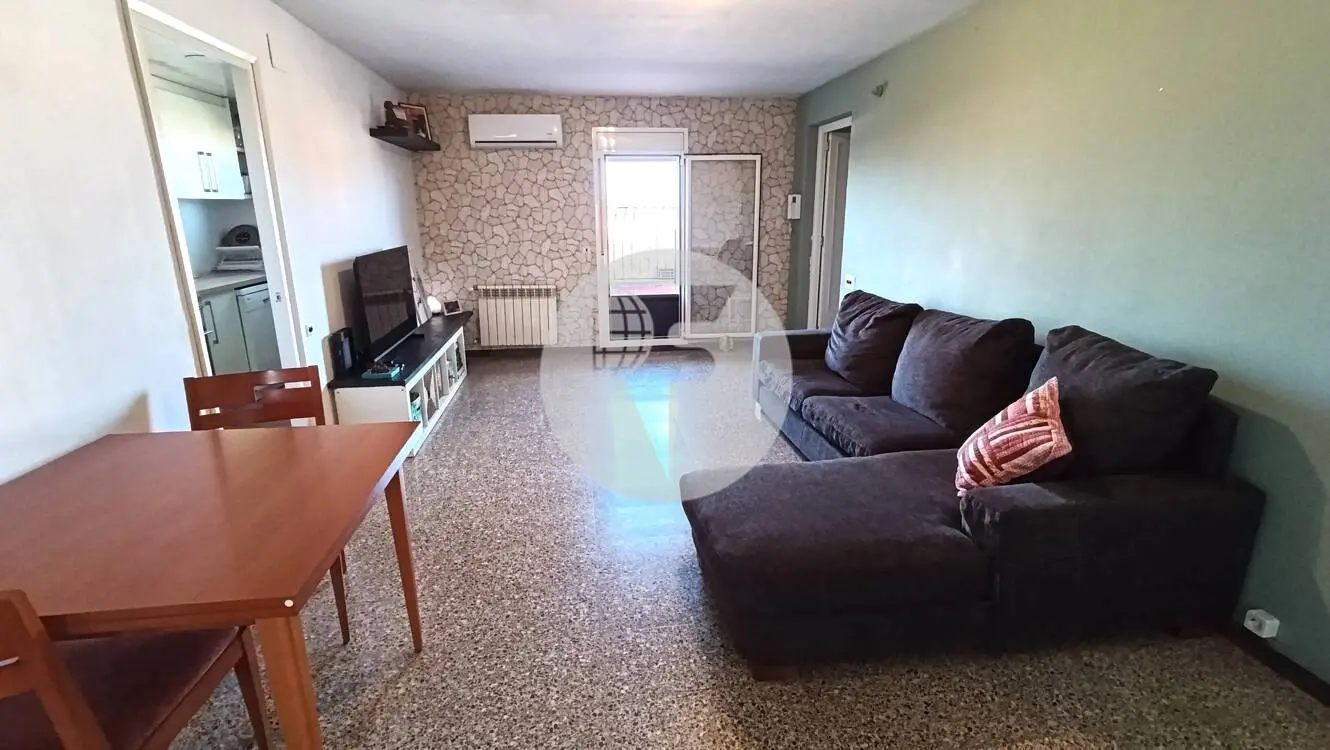 Ático exclusivo con terrazas y vistas a Montserrat en Terrassa - imagen 9