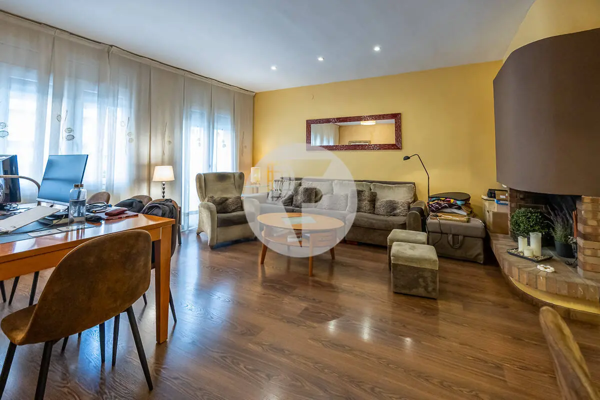 Casa unifamiliar de 4 plantas en el centro de Sabadell - imagen 4