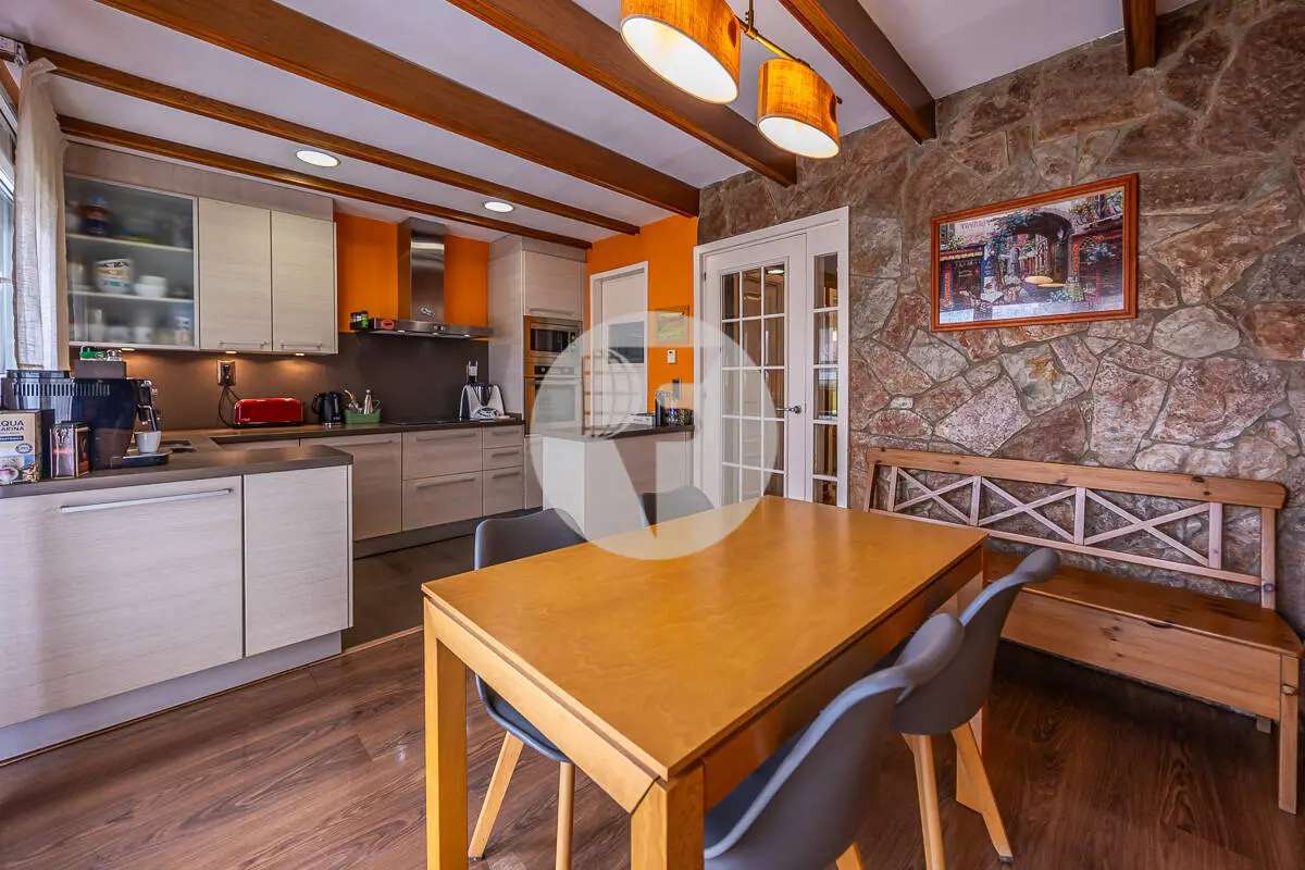Casa unifamiliar de 4 plantas en el centro de Sabadell - imagen 15