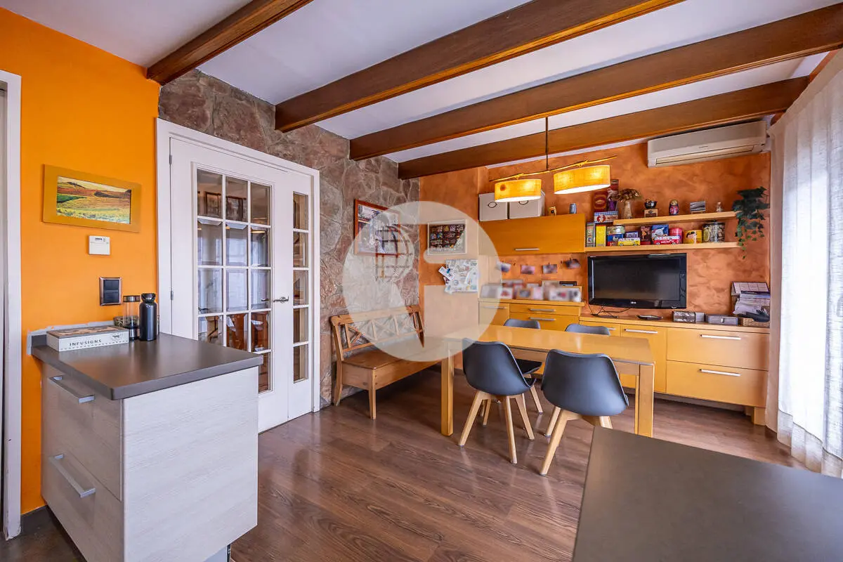 Casa unifamiliar de 4 plantas en el centro de Sabadell - imagen 19