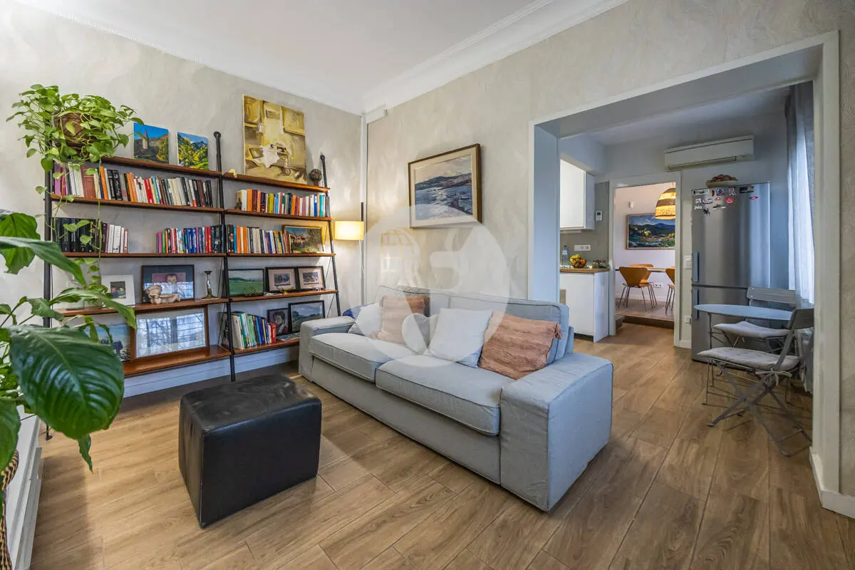 Encantadora casa esquinera en el centro de Sabadell - imagen 6