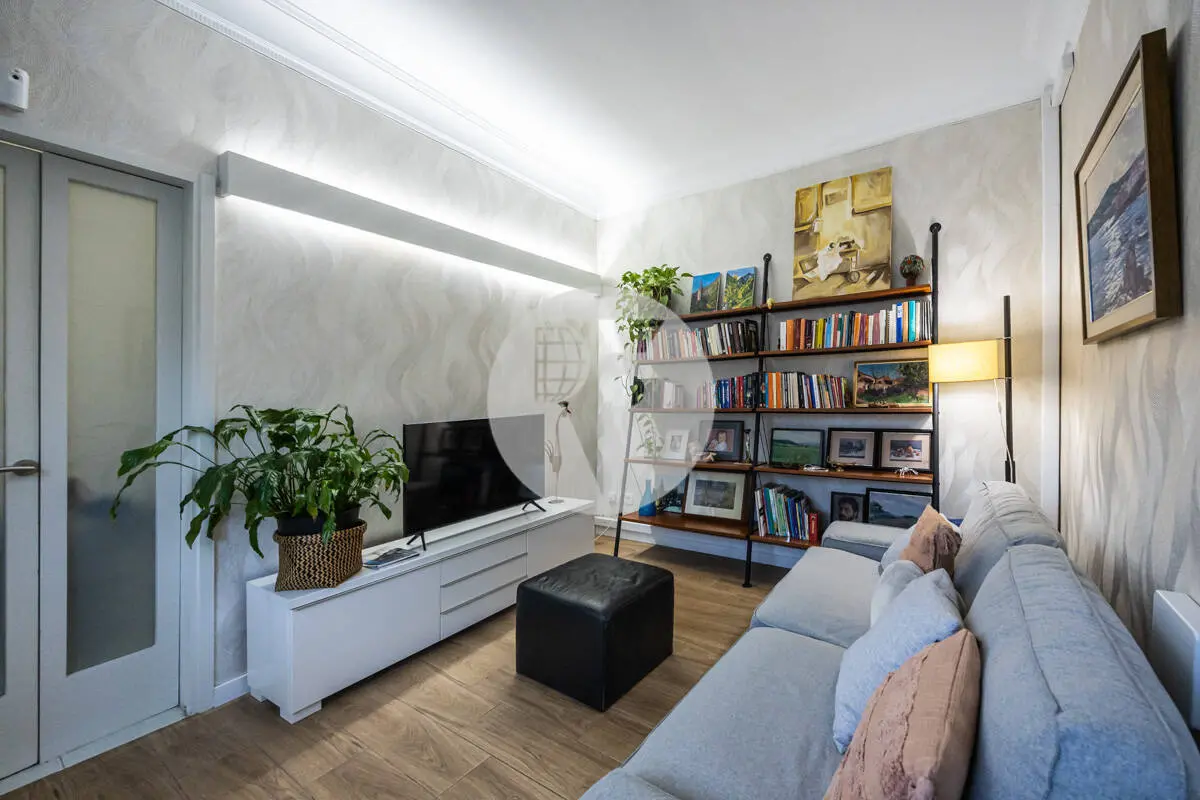 Encantadora casa esquinera en el centro de Sabadell - imagen 7