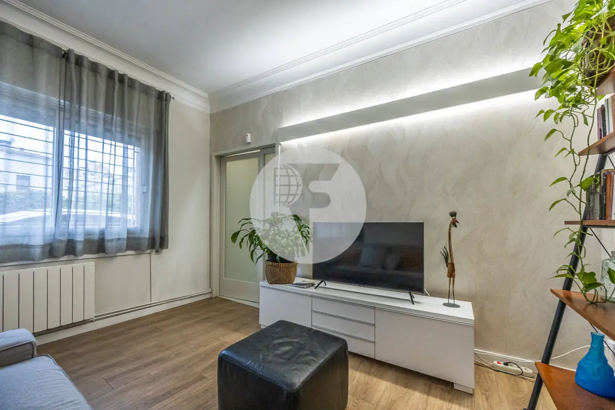 Encantadora casa esquinera en el centro de Sabadell - imagen 12