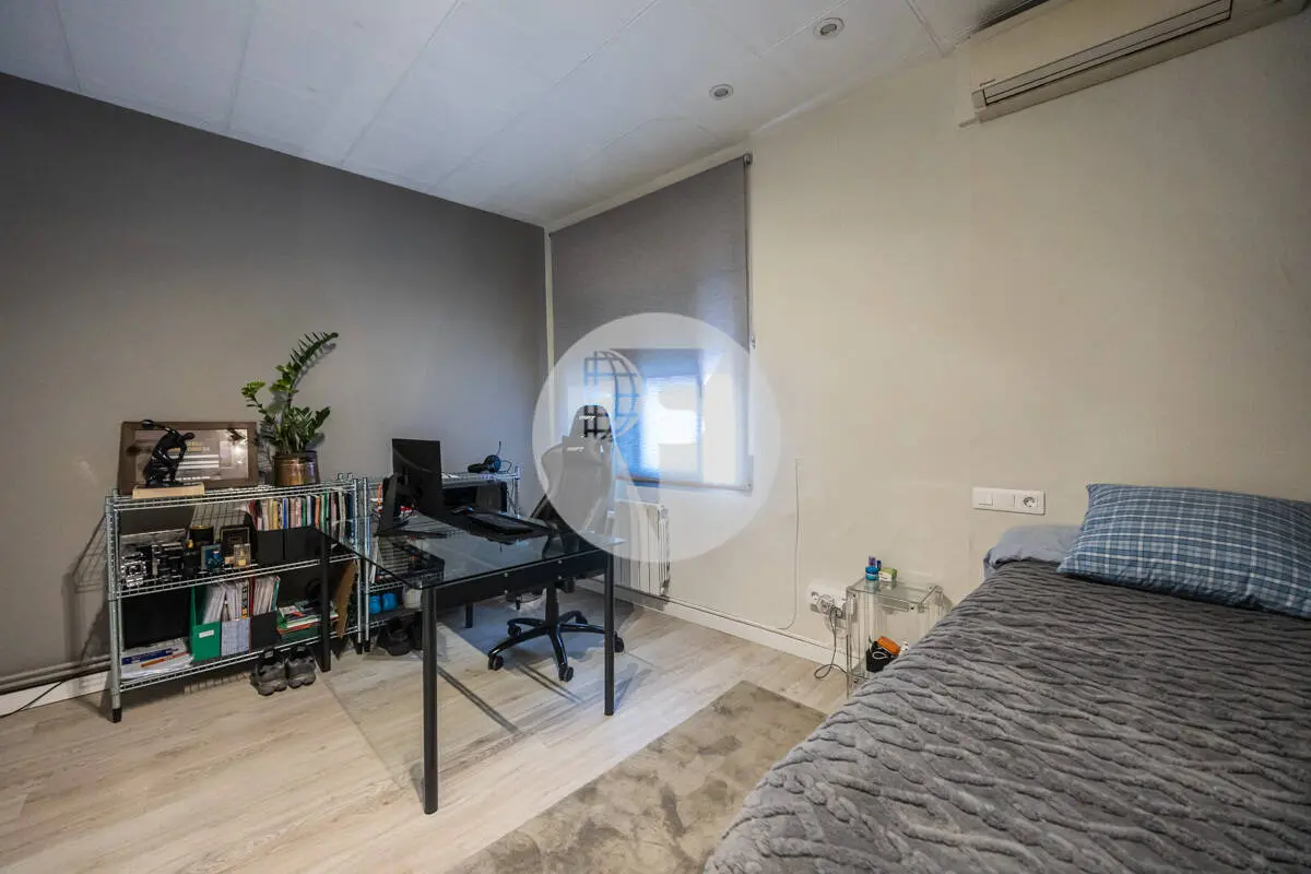 Encantadora casa esquinera en el centro de Sabadell - imagen 49