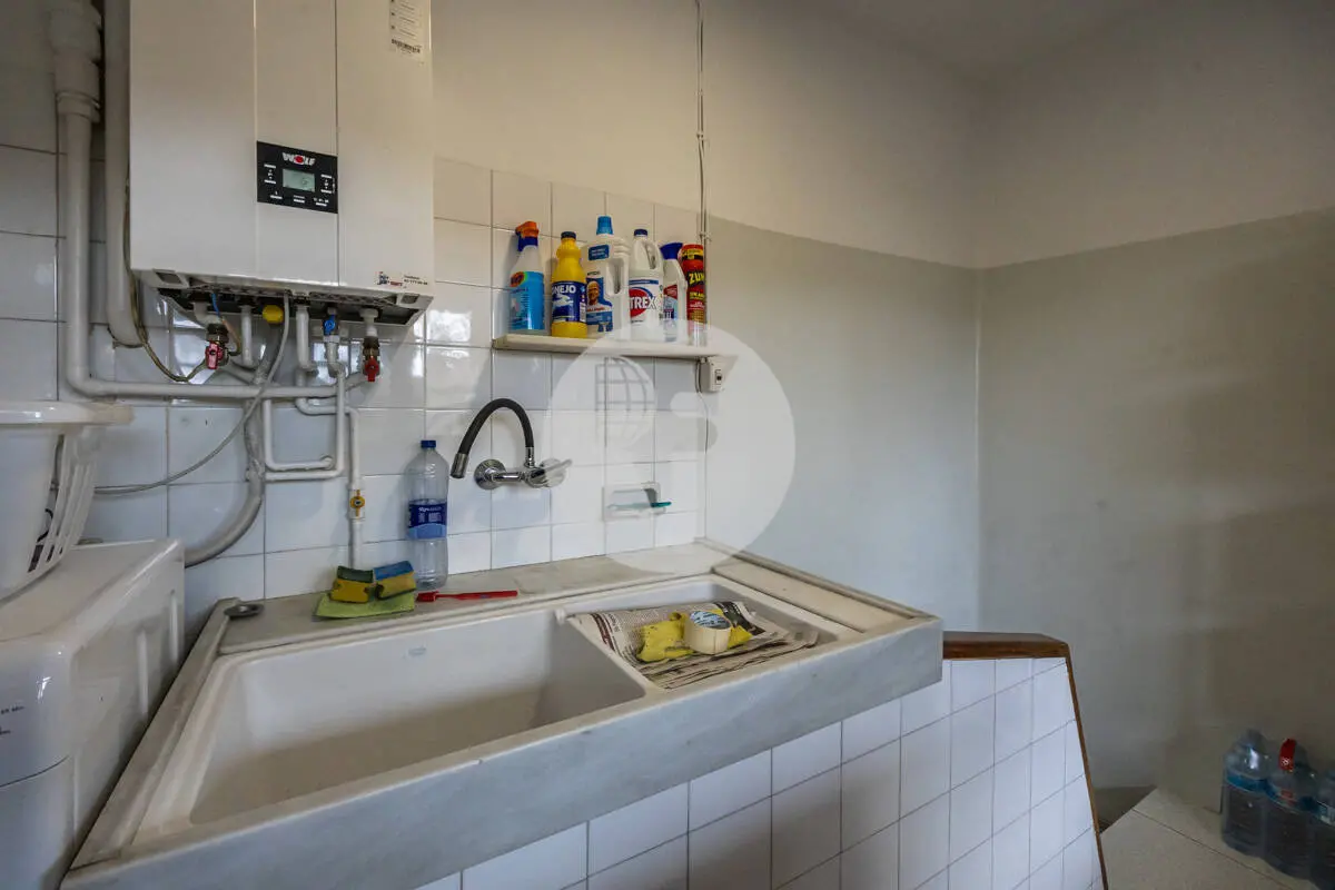 Encantadora casa esquinera en el centro de Sabadell - imagen 77