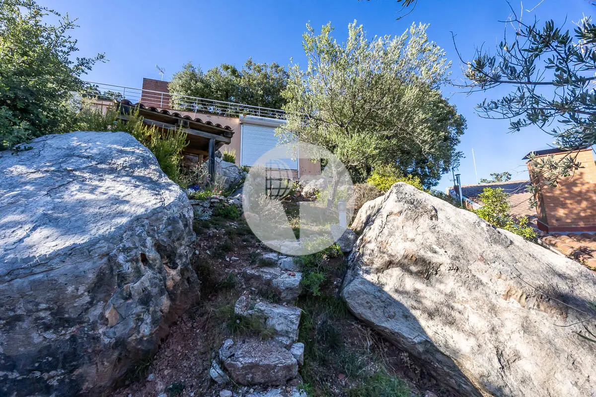 Descubre tu refugio soñado en Sant Feliu del Racó - imagen 15