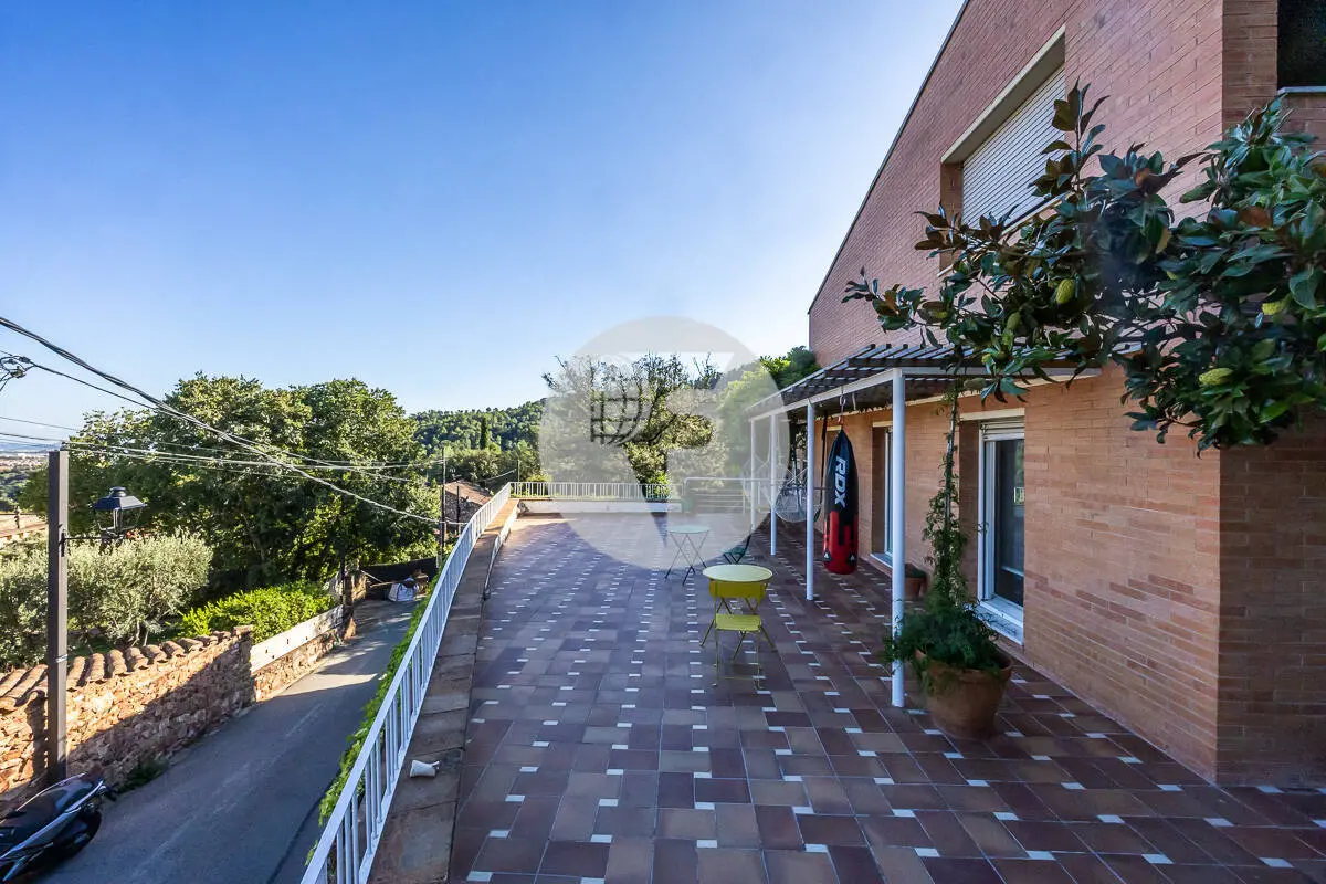 Descubre tu refugio soñado en Sant Feliu del Racó - imagen 35