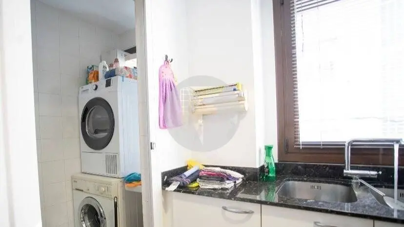 Dúplex en venta en el centro de Sabadell, actualmente alquilado - imagen 9