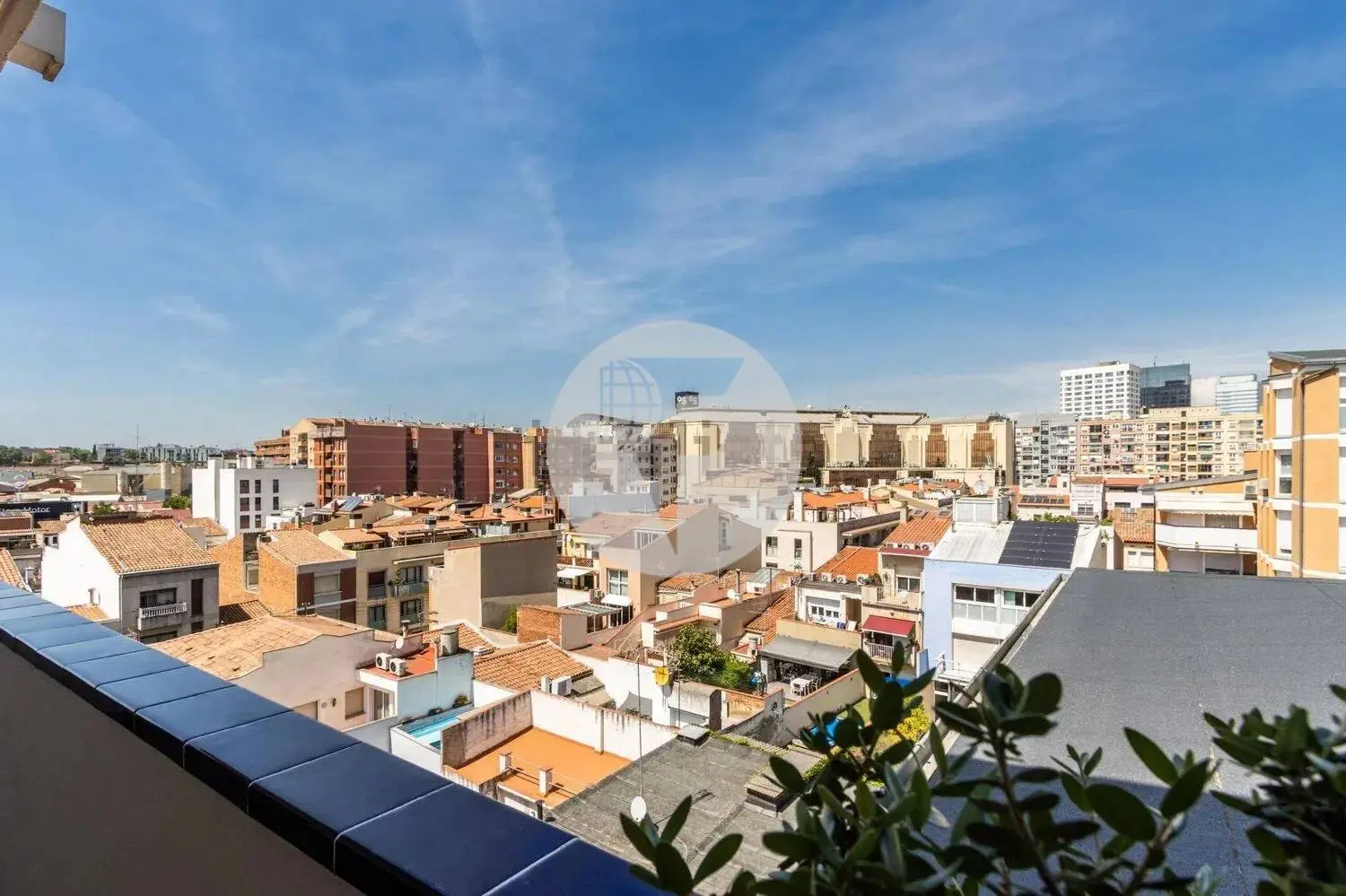 Piso en venta en calle Escola Pia - imagen 2