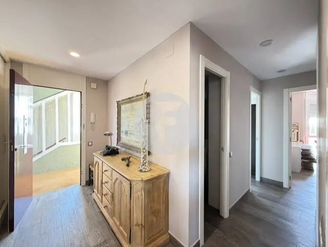 Piso en venta en calle Escola Pia - imagen 30