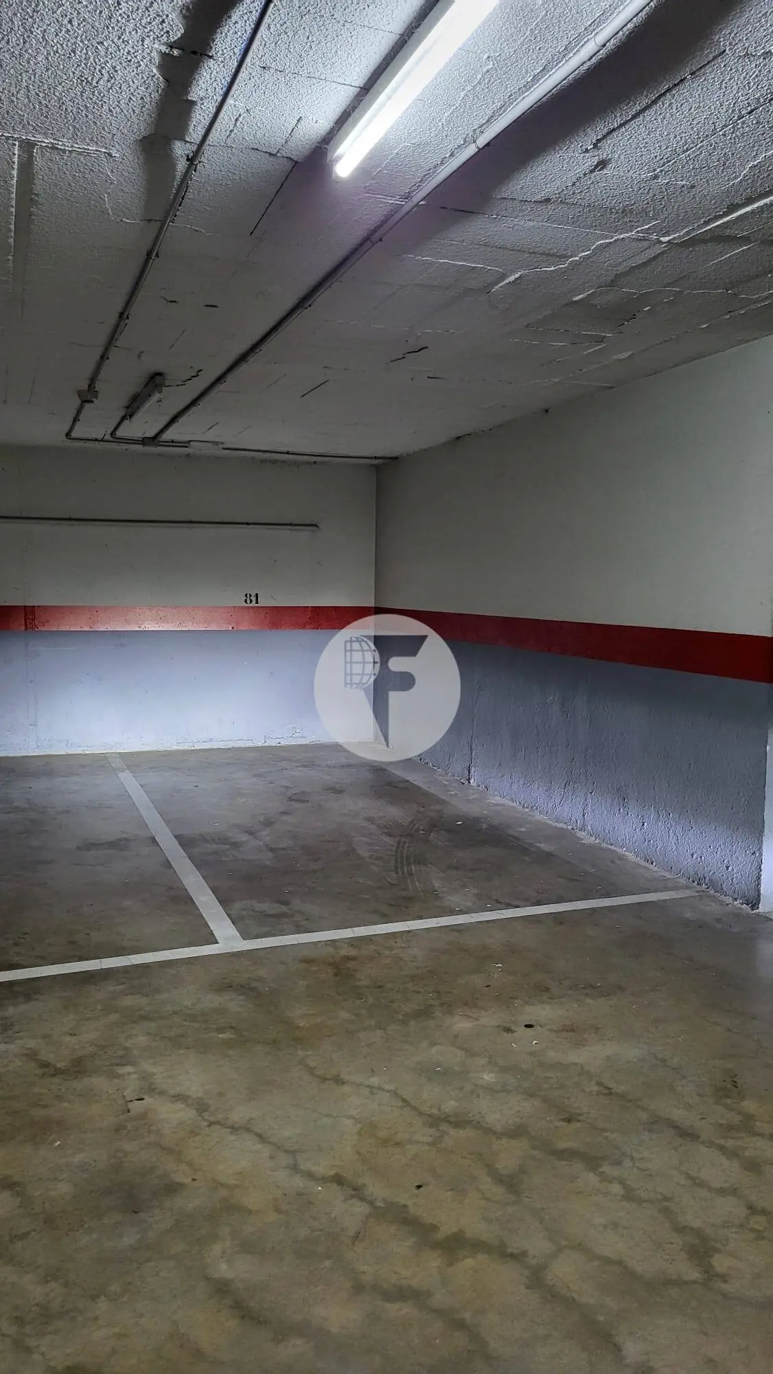 Plaza de Parking de 13,95 m² junto a la Rambla de Sabadell - imagen 3