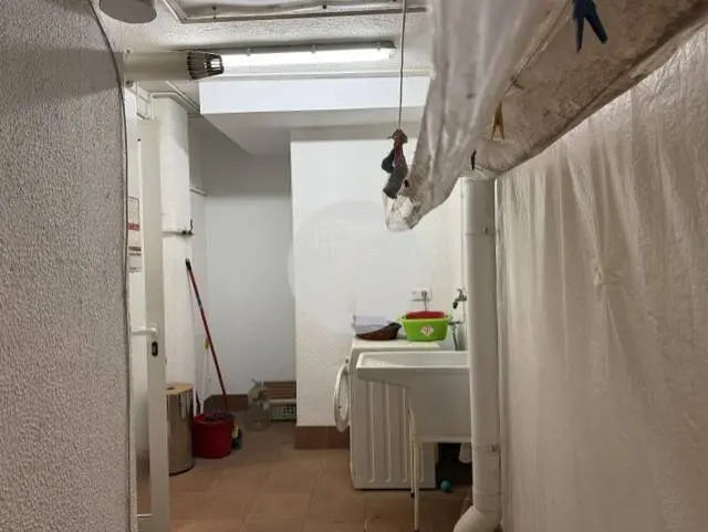 Piso de 3 habitaciones en Via Alexandra – Funcional y bien ubicado en Sabadell - imagen 10