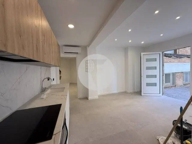 Piso en venta en la Avenida dels Paraires - imagen 2