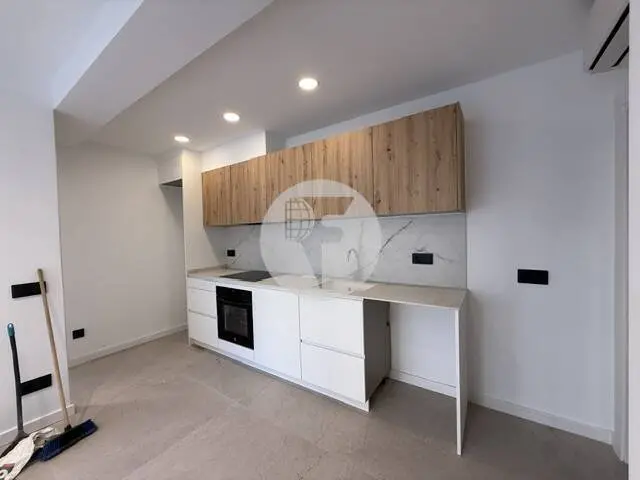 Piso en venta en la Avenida dels Paraires - imagen 4