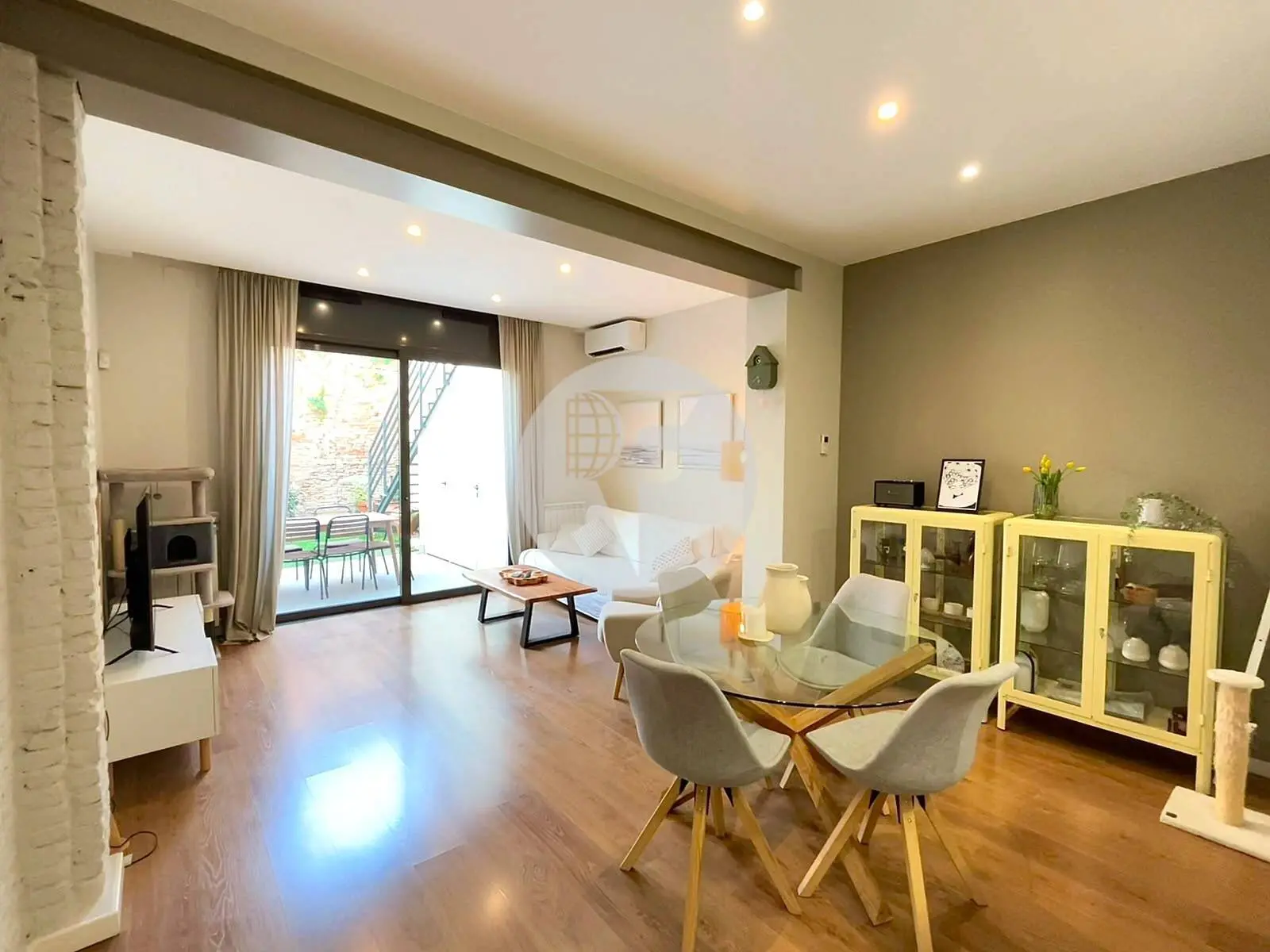 Chalet pareado en Ca n’Aurell, Terrassa - imagen 2