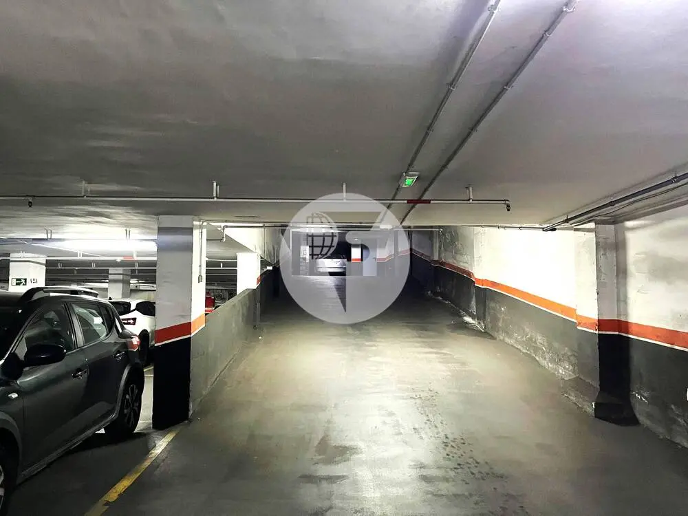 Plaza de parking en venta en Terrassa - imagen 6