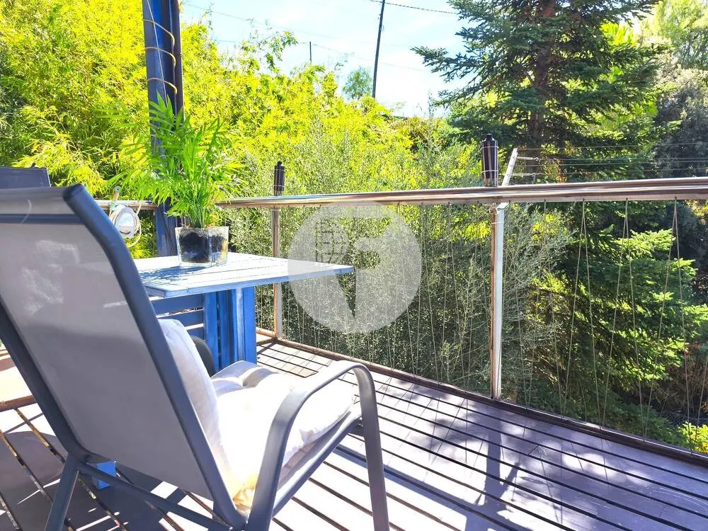 Casa en Rubí con 800 m² de jardín, piscina, privacidad y posibilidad de 2 viviendas - imagen 4