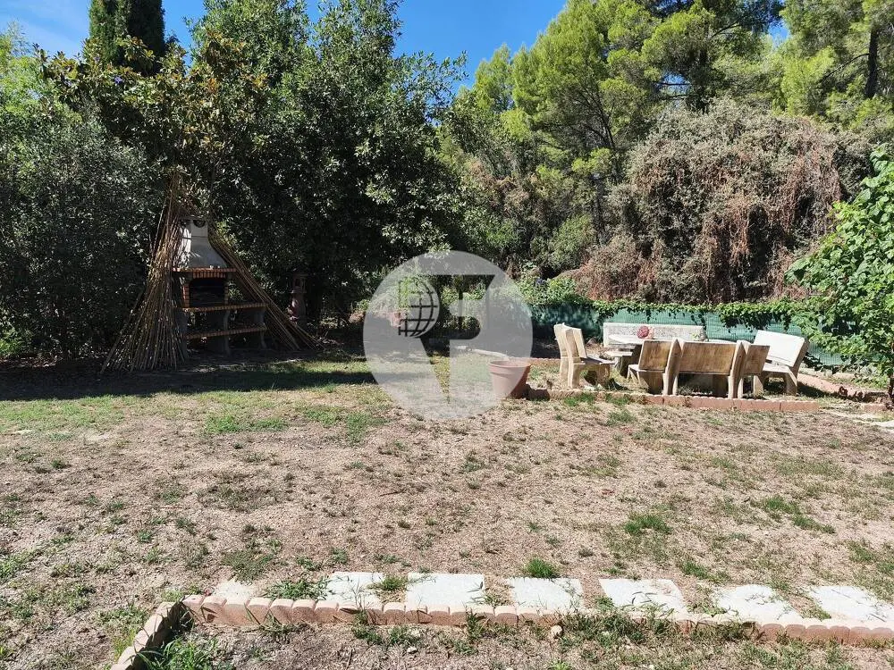 Casa en Rubí con 800 m² de jardín, piscina, privacidad y posibilidad de 2 viviendas - imagen 73