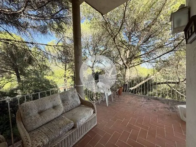 Casa en venta en Sant Feliu del Racó con terraza, chimenea y garaje - imagen 9