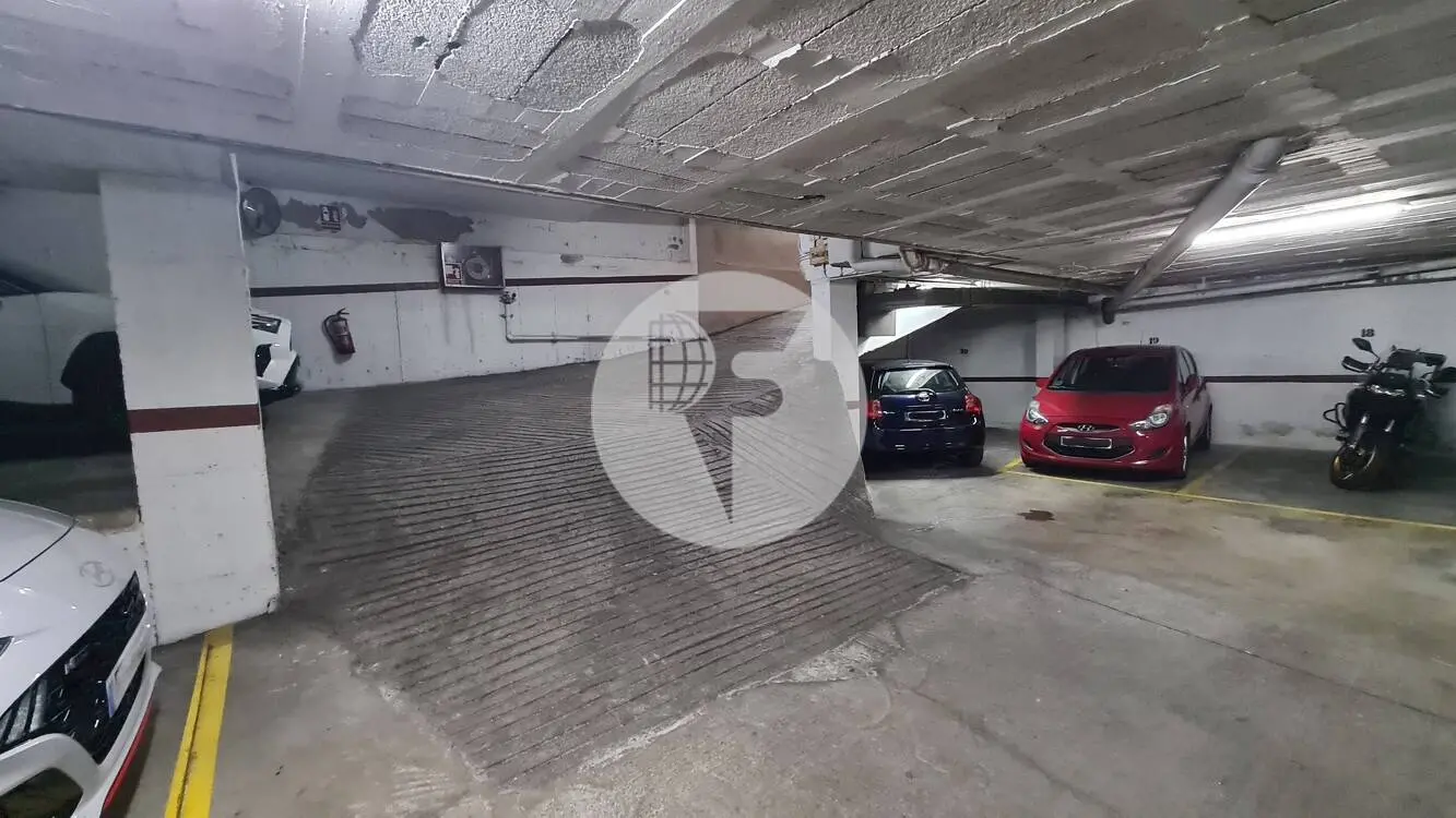 Parking en venta en zona de alta demanda - imagen 4
