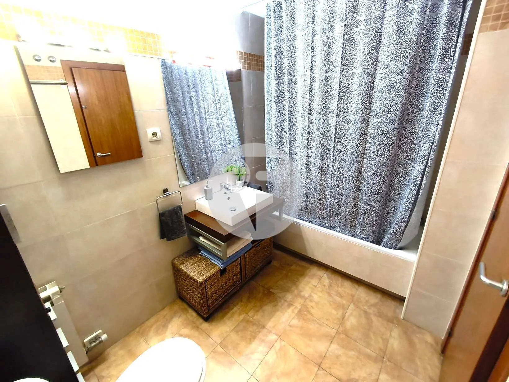 Bonito piso de 2 hab., con terraza, PK y trastero en Carrer Guipuzcoa, Torresana (La Gripia, Terrassa) - imagen 32