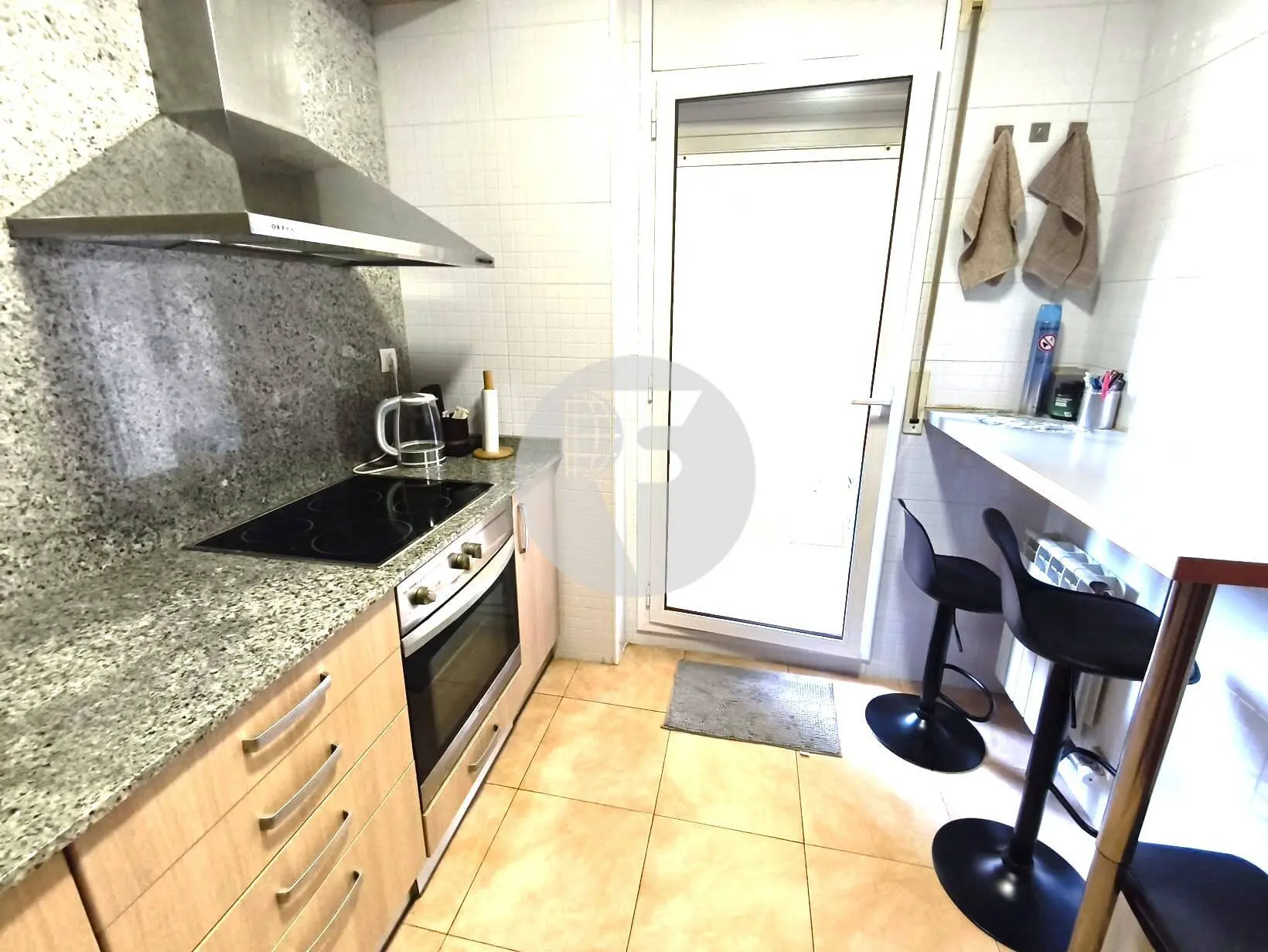 Bonito piso de 2 hab., con terraza, PK y trastero en Carrer Guipuzcoa, Torresana (La Gripia, Terrassa) - imagen 19