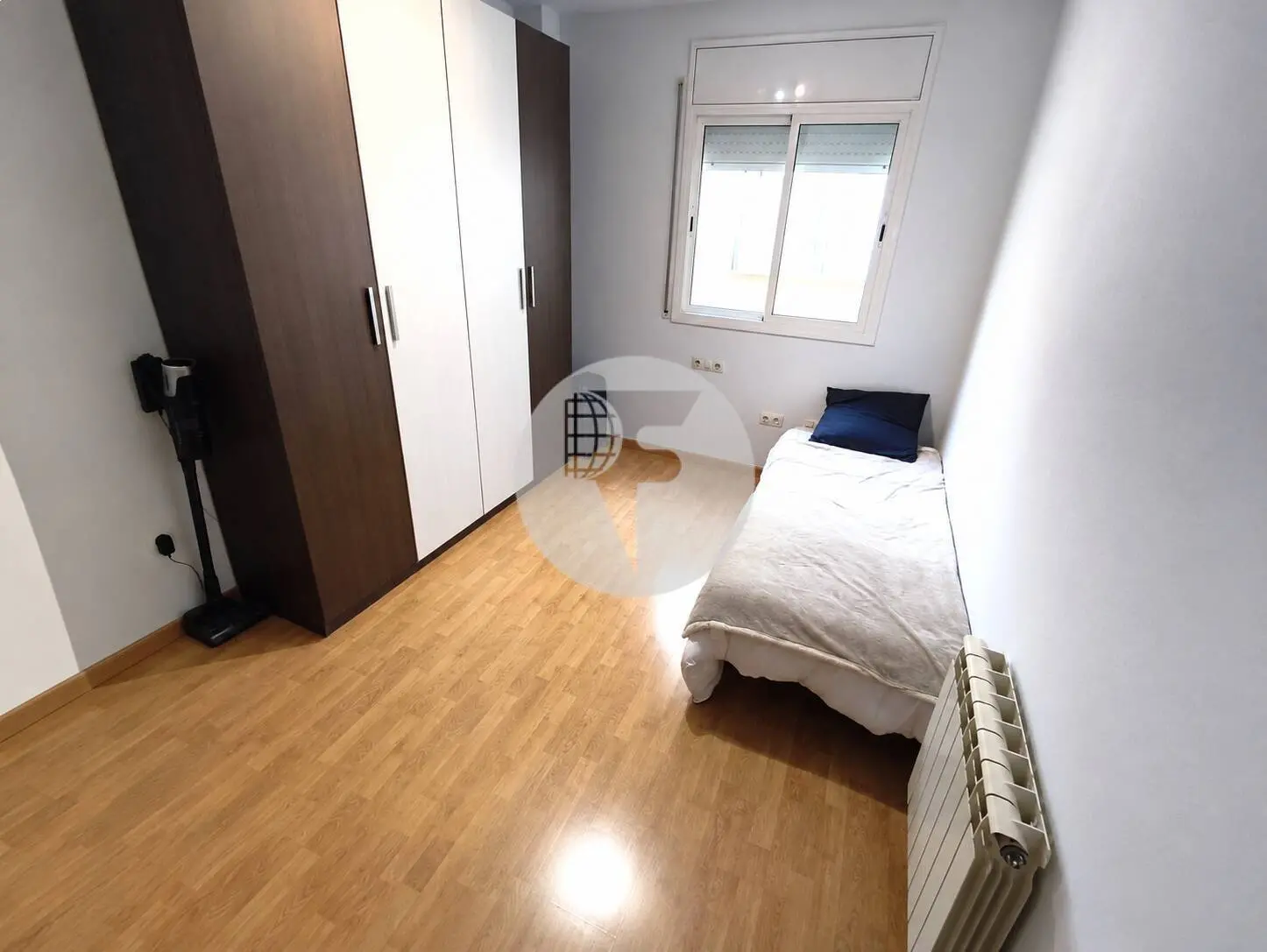 Bonito piso de 2 hab., con terraza, PK y trastero en Carrer Guipuzcoa, Torresana (La Gripia, Terrassa) - imagen 26