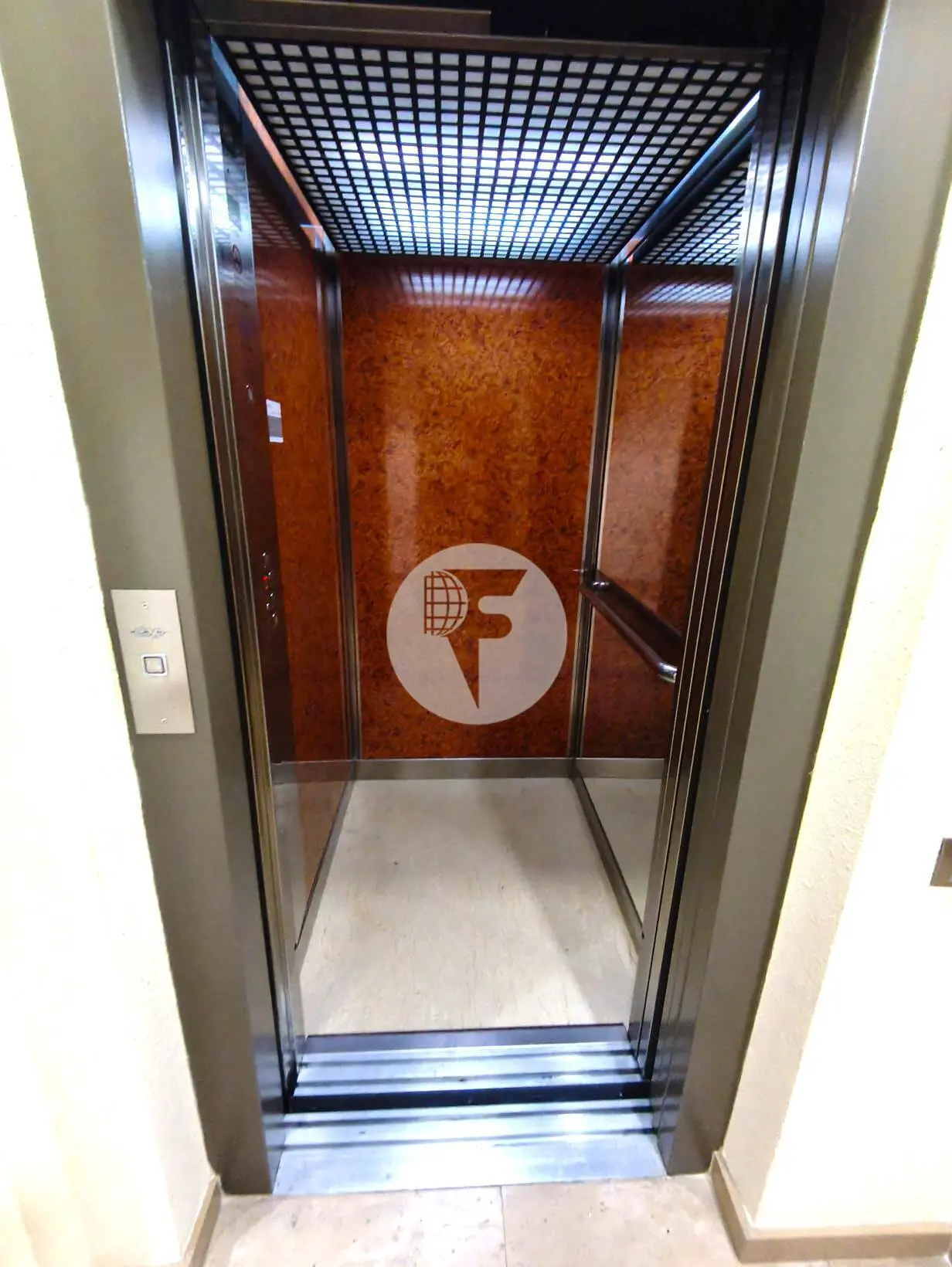 Bonito piso de 2 hab., con terraza, PK y trastero en Carrer Guipuzcoa, Torresana (La Gripia, Terrassa) - imagen 37