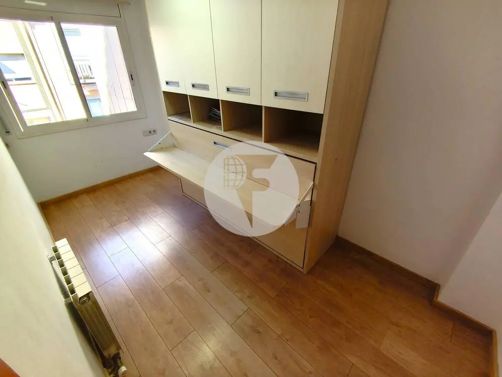 Bonito Ático Dúplex con Terraza y Balcón en Can Roca (A 60 Minutos de BCN – Plaza Cataluña) - imagen 38