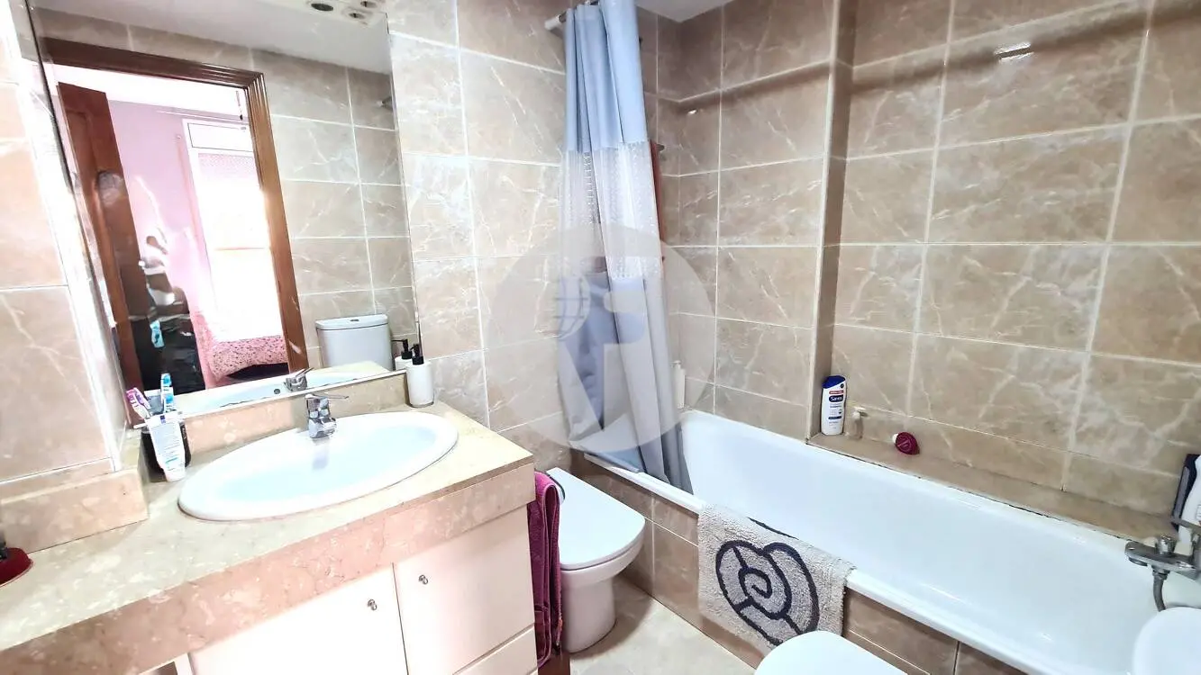 PISO DE 3 HABITACIONES A 1 MINUTO DEL PARC DE VALLPARADÍS – TERRASSA - imagen 35