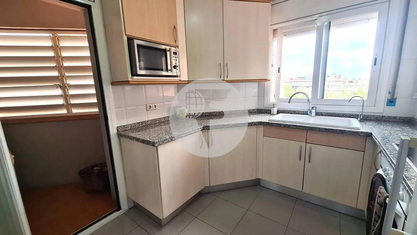 PISO DE 3 HABITACIONES A 1 MINUTO DEL PARC DE VALLPARADÍS – TERRASSA - imagen 42