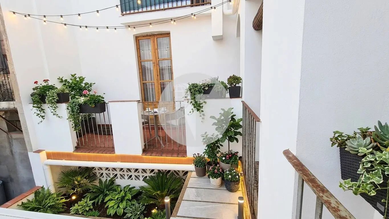 Una ubicación excepcional, una finca con encanto y un sinfín de posibilidades - imagen 51