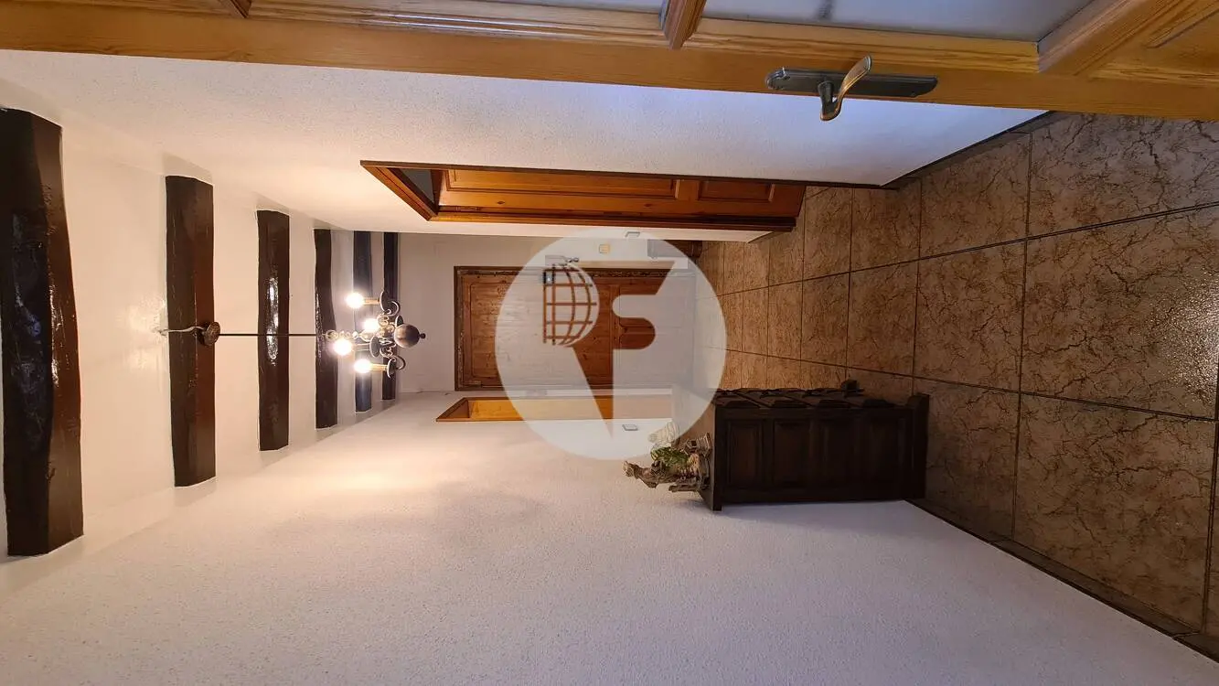 Una ubicación excepcional, una finca con encanto y un sinfín de posibilidades - imagen 52