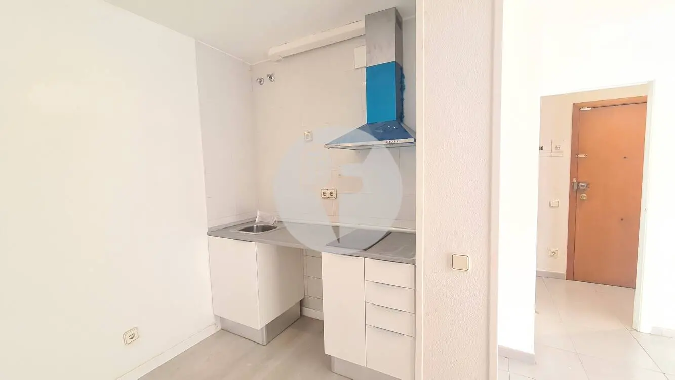 Loft de 35 m² en la zona universitaria de Terrassa, con aparcamiento incluido - imagen 11