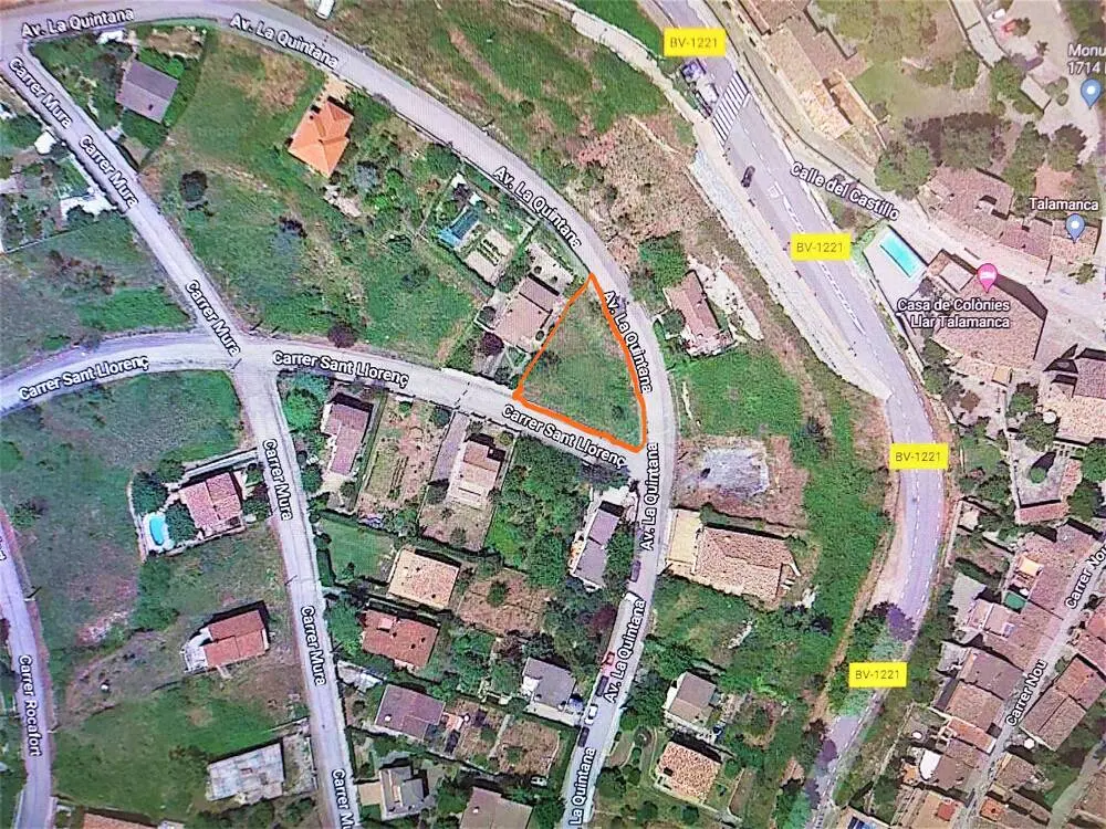 Development land of almost 500m² for sale 14