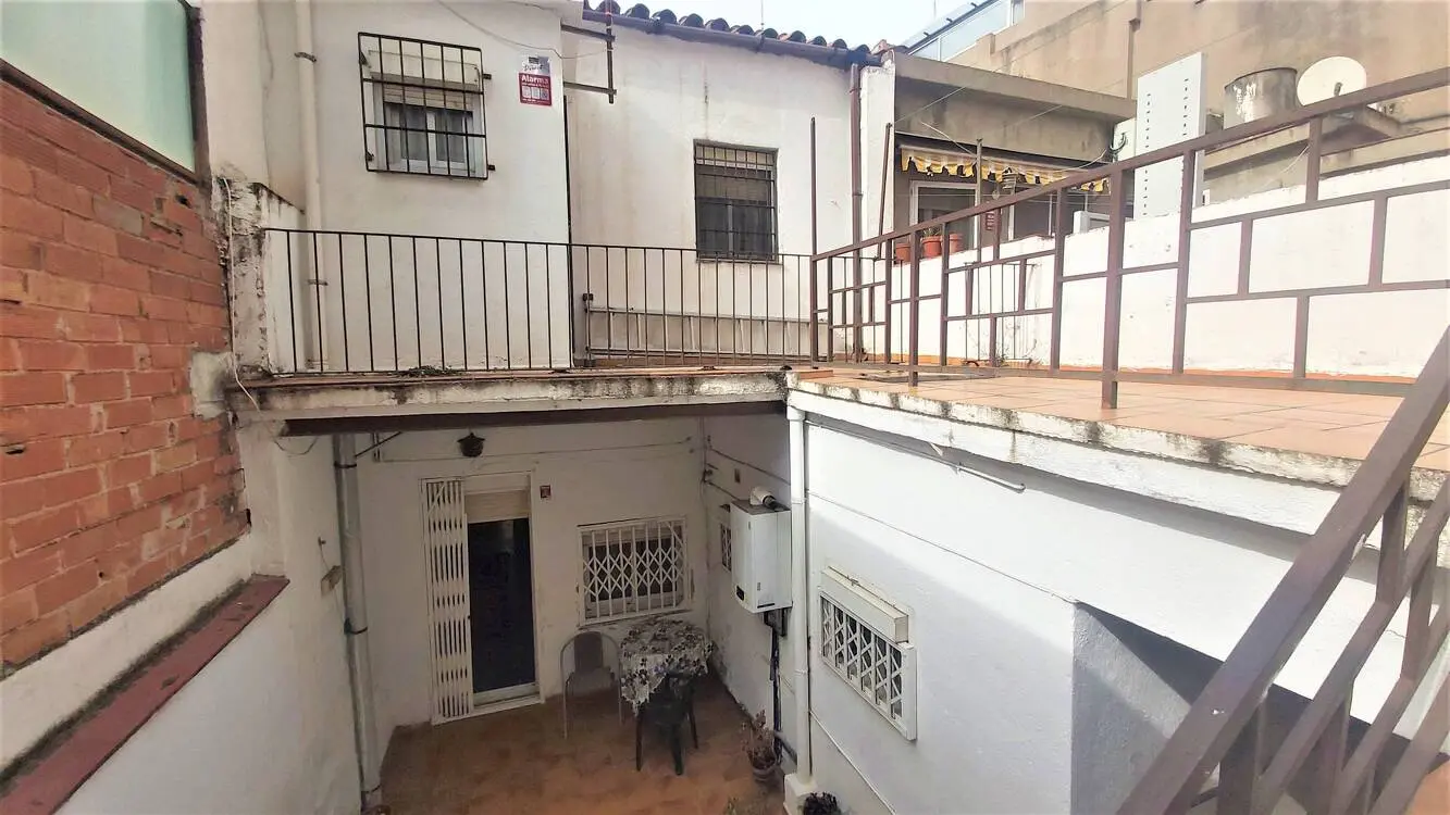 Bonica casa de 152m² en el centre de Sabadell.  13