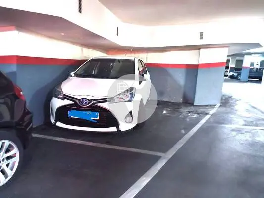 Plaza de garaje disponible en venta en la zona Olímpica de Terrassa