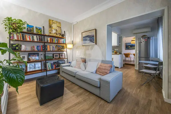 Encantadora casa esquinera en el centro de Sabadell