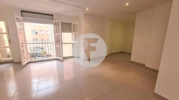 Loft de 35 m² en la zona universitaria de Terrassa, con aparcamiento incluido