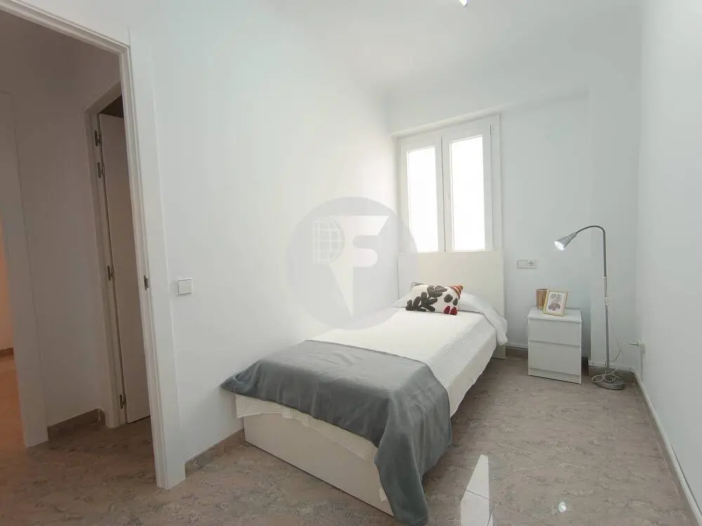 Amplia y luminosa vivienda de 3 dormitorios en pleno centro de Palma - imagen 5