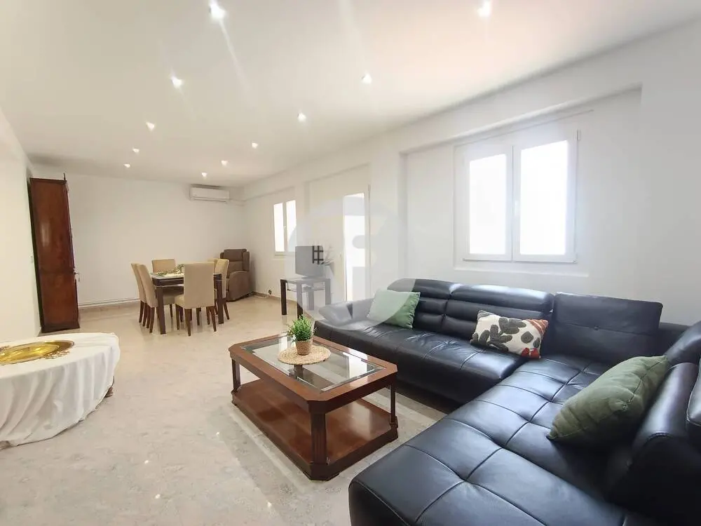 Amplia y luminosa vivienda de 3 dormitorios en pleno centro de Palma