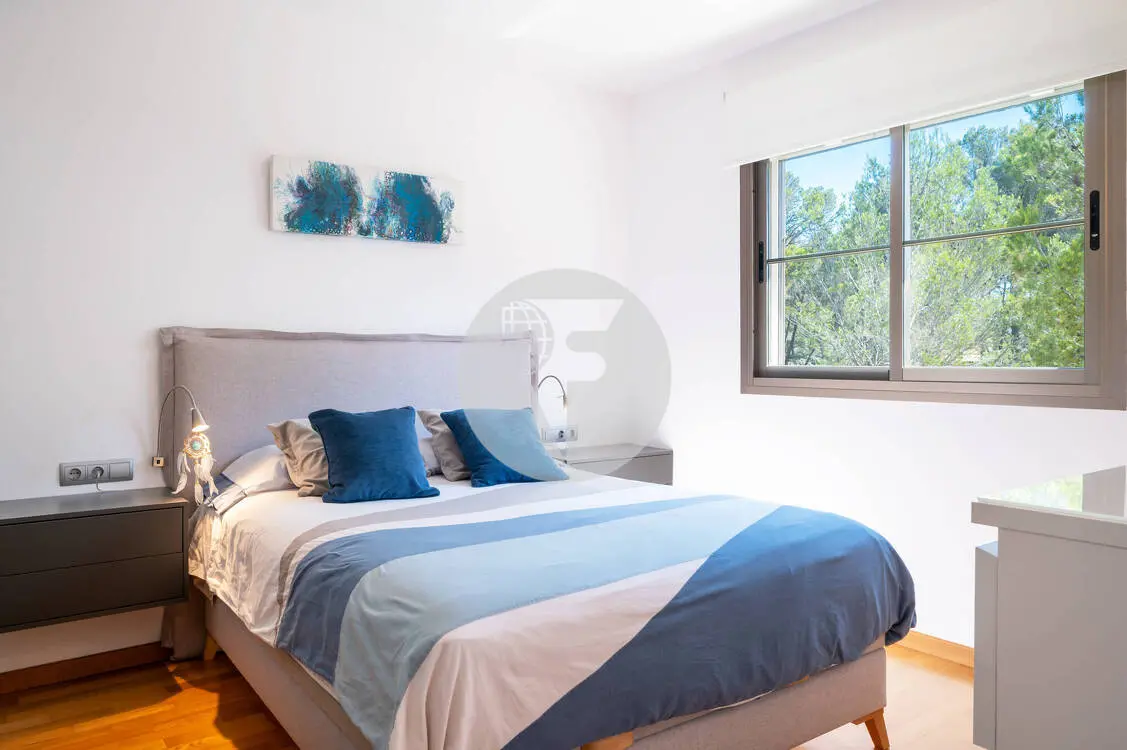 Exclusivo ático con solárium privado y vistas al mar en Son Puig - imagen 12