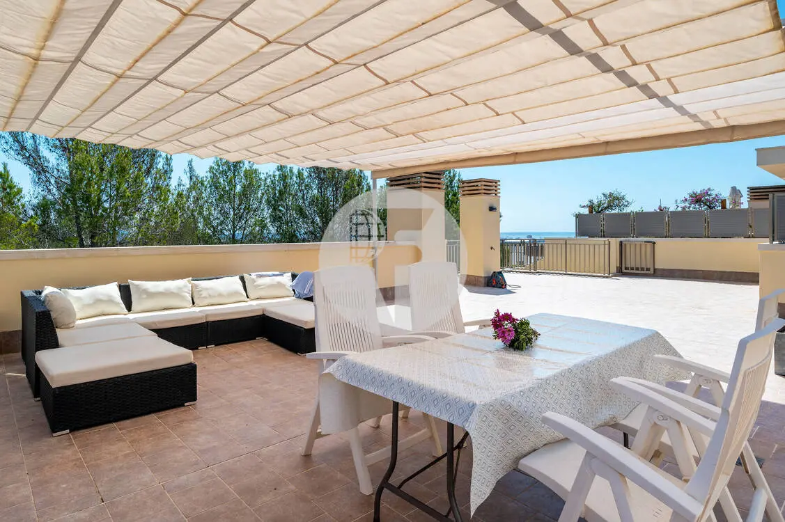 Exclusivo ático con solárium privado y vistas al mar en Son Puig - imagen 2