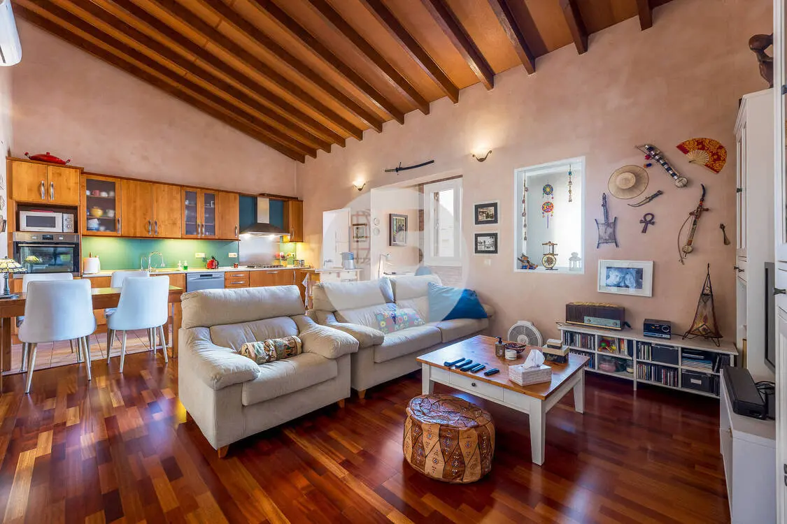 Exclusivo ático con esencia mallorquina en el corazón de Palma