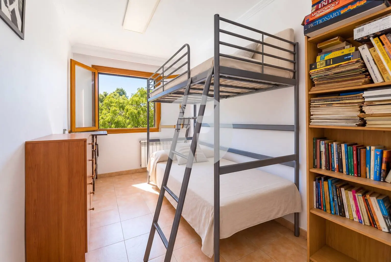 La Vileta | 4 dormitorios · 215 m² · Garaje privado de 72 m² - imagen 19