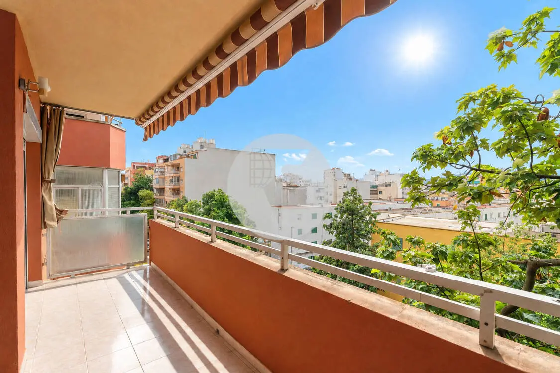 PISO EN VENTA EN CALLE COTLLIURE CON APARCAMIENTO Y TRASTERO INCLUIDOS - imagen 2