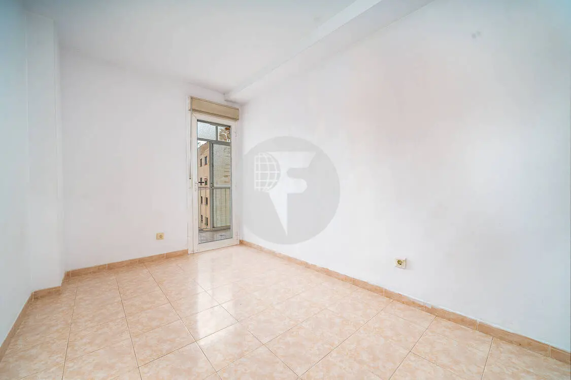 PISO EN VENTA EN CALLE COTLLIURE CON APARCAMIENTO Y TRASTERO INCLUIDOS - imagen 10