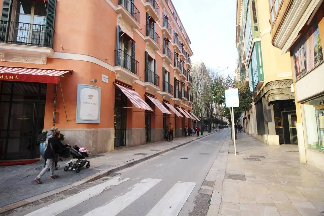Commercial office in Prime area in the center of Palma, next to Plaza Mayor 16
